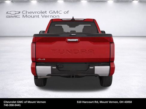 Used 2025 Toyota Tundra Limited AWD/4WD image 28
