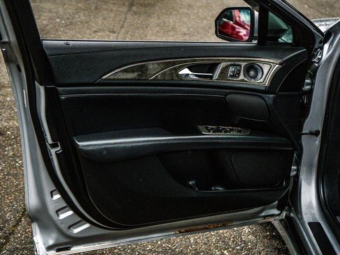 Used 2017 Lincoln MKZ Reserve w/ Technology Package image 20