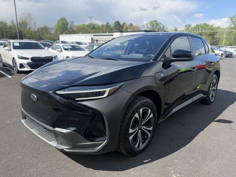 Used 2023 Subaru Solterra AWD image 6