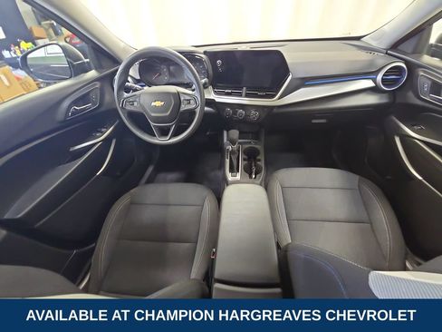 Used 2024 Chevrolet Trax LS FWD image 27