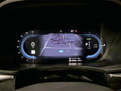 Certified 2024 Volvo XC60 T8 Ultimate w/ Climate Package image 21