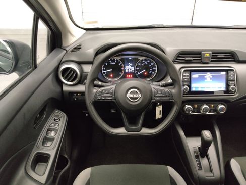 Used 2025 Nissan Versa S FWD image 22