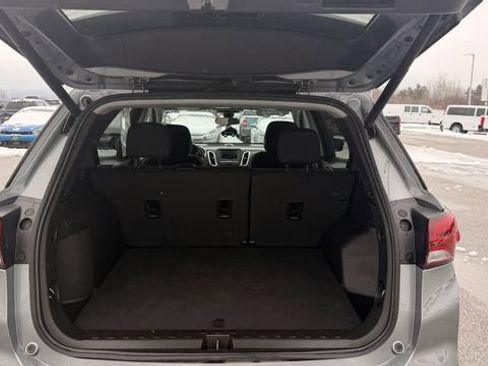 Used 2024 Chevrolet Equinox LT image 13