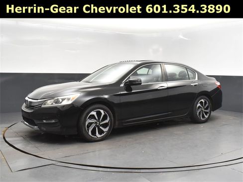 Used 2017 Honda Accord EX-L image 3