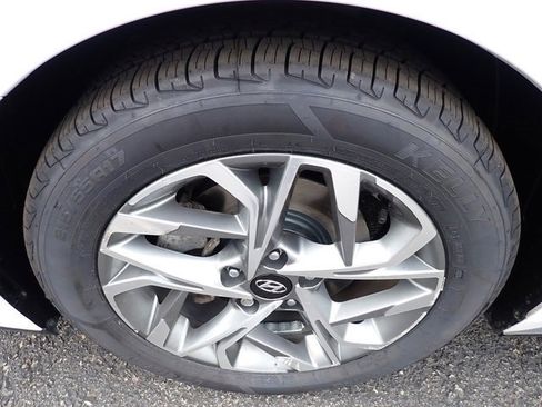 Used 2023 Hyundai Sonata SEL w/ Cargo Package image 12