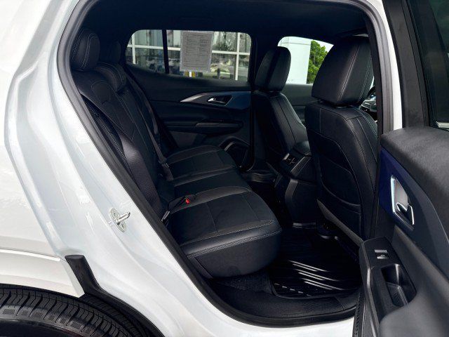 Used 2025 Chevrolet Equinox EV LT w/ Convenience Package FWD image 26