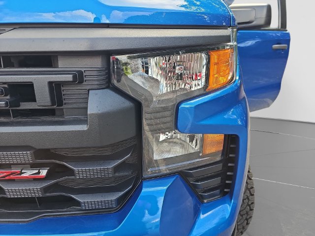 Used 2022 Chevrolet Silverado 1500 Custom Trail Boss w/ LPO, Dark Essentials Package AWD/4WD image 31
