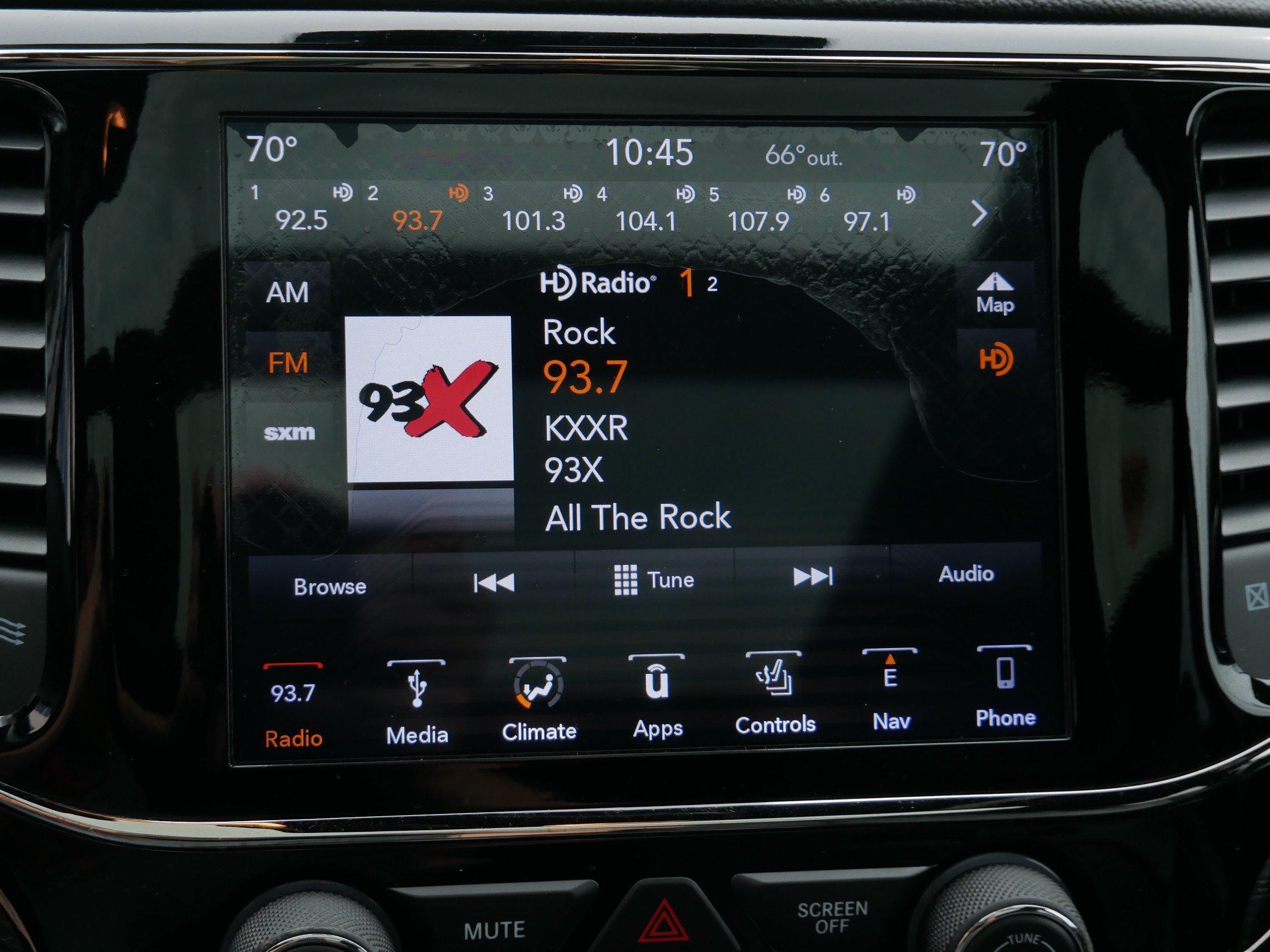 Used 2019 Jeep Grand Cherokee High Altitude AWD/4WD image 13