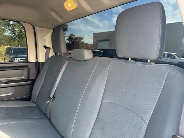 Used 2019 RAM 1500 Express w/ Express Value Package AWD/4WD image 19