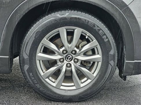 Used 2019 MAZDA CX-9 Touring w/ Touring Premium Package image 13