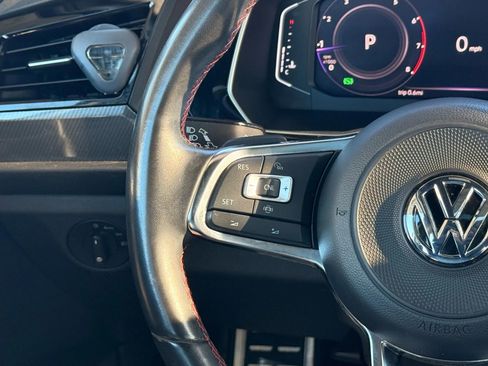 Used 2019 Volkswagen Jetta GLI Autobahn image 31