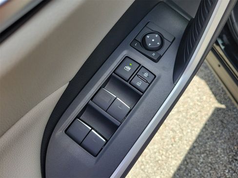 New 2025 Toyota RAV4 XLE image 15