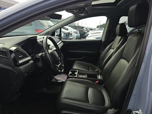 Used 2023 Honda Odyssey Touring image 5