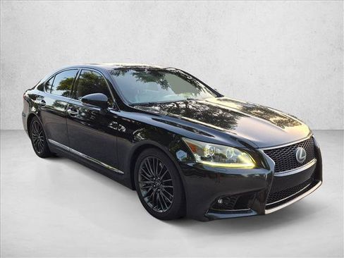 Used 2017 Lexus LS 460 w/ F Sport Midnight Edition RWD image 3