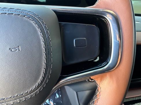 New 2025 Lincoln Navigator Reserve image 25