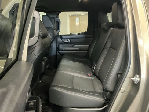 Used 2025 Toyota Tacoma TRD Off-Road w/ TRD Off Road Premium Package image 16