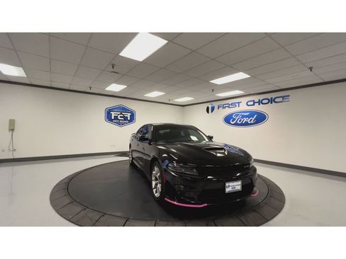 Used 2022 Dodge Charger GT image 4
