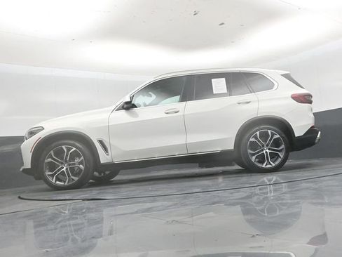 Used 2020 BMW X5 sDrive40i w/ Premium Package RWD image 47