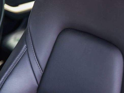 Used 2020 Tesla Model 3 Standard Range Plus image 29