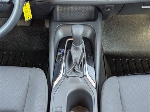 Used 2024 Toyota Corolla LE image 19