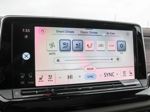 New 2026 Volkswagen Atlas SEL image 31