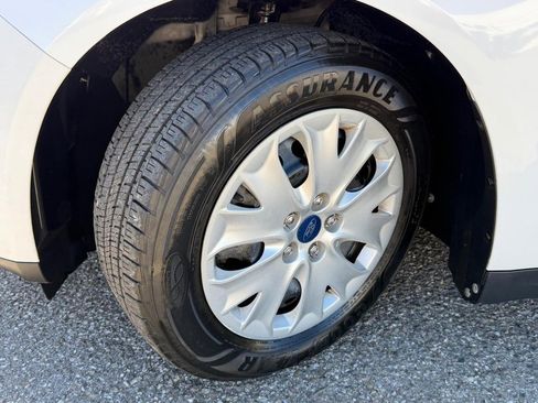 Used 2014 Ford Fusion S image 40