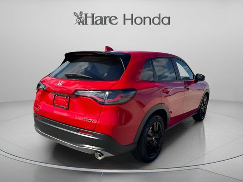Certified 2026 Honda HR-V Sport image 5
