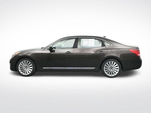 Used 2016 Hyundai Equus Signature RWD image 9