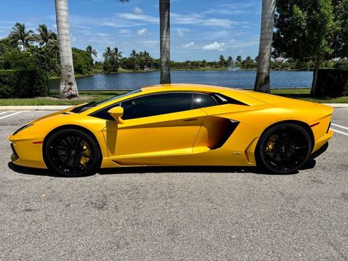 Used 2013 Lamborghini Aventador LP 700-4 AWD/4WD image 10