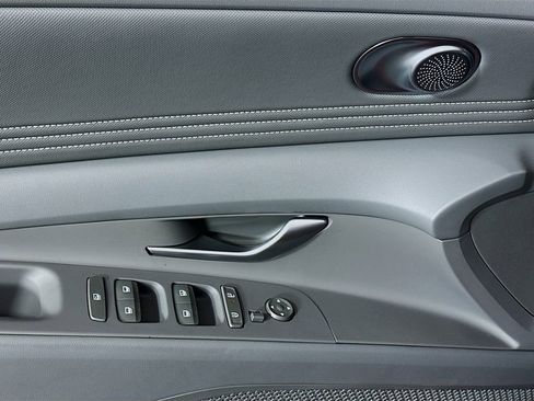 New 2025 Hyundai Elantra Sport w/ Cargo Package image 18