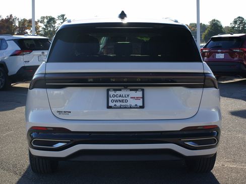 Used 2024 Lincoln Nautilus Reserve w/ Equipment Group 203A image 4