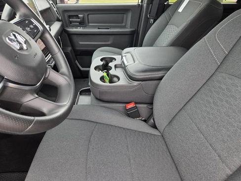 New 2026 RAM 3500 Tradesman AWD/4WD image 24