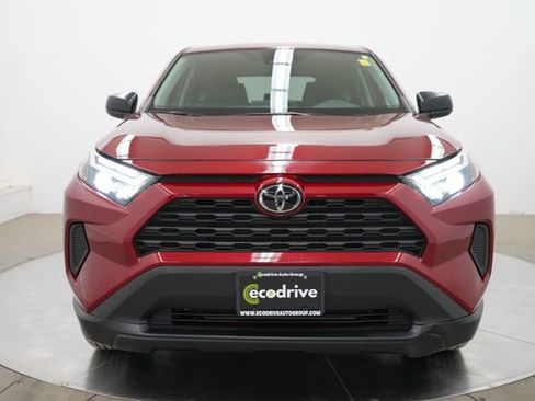 Used 2023 Toyota RAV4 LE AWD/4WD image 2