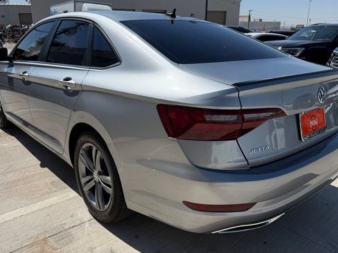 Used 2020 Volkswagen Jetta R-Line FWD image 7