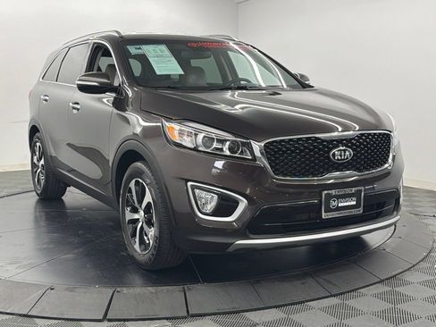 Used 2017 Kia Sorento EX w/ EX V6 Premium Package FWD image 8