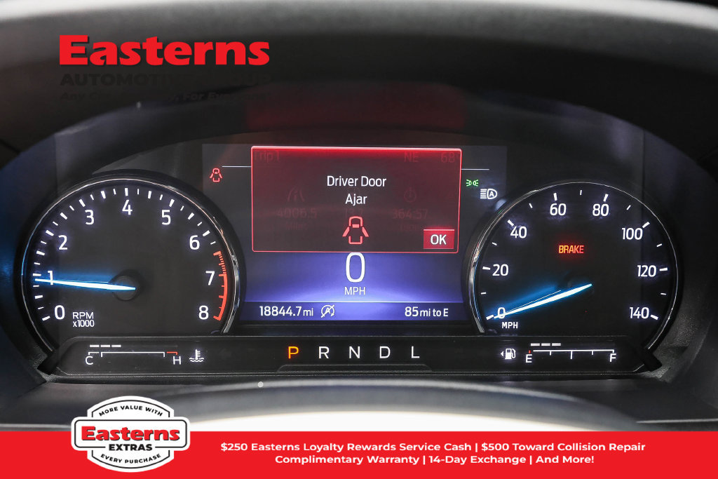 Used 2023 Ford Explorer XLT AWD/4WD image 19