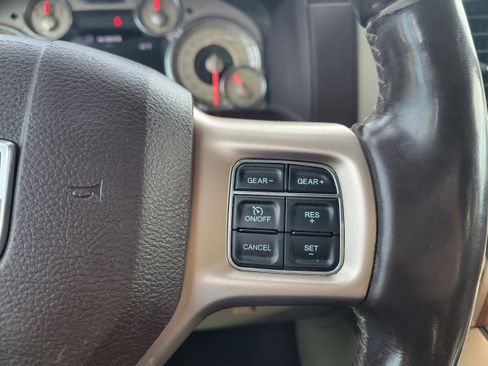 Used 2017 RAM 1500 Laramie Longhorn image 17