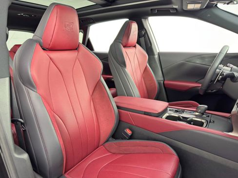 Used 2023 Lexus RX 500h F Sport w/ Cold Area Package image 39