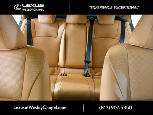 New 2025 Lexus ES 350 w/ Premium Package image 9