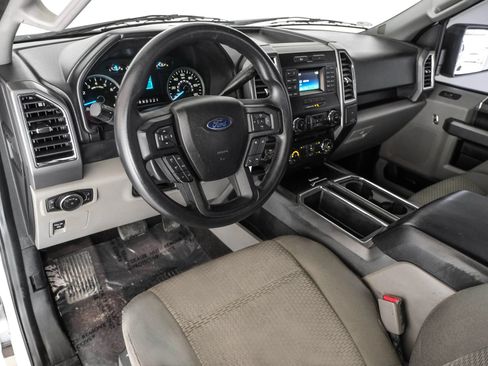 Used 2015 Ford F150 XLT AWD/4WD image 2