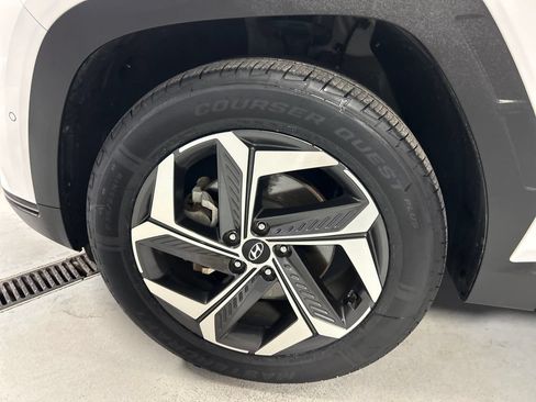 Used 2024 Hyundai Tucson Limited AWD/4WD image 9