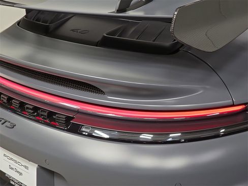 Used 2025 Porsche 911 GT3 image 30