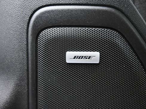 Used 2022 Chevrolet Silverado 2500 High Country w/ Safety Package II image 11