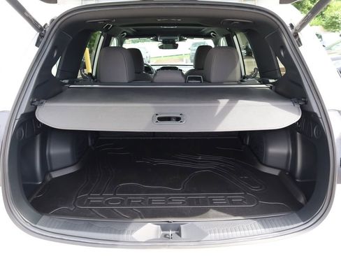 Used 2026 Subaru Forester Premium AWD/4WD image 7
