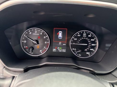Used 2022 Subaru Outback Limited image 24