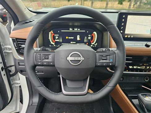 New 2026 Nissan Rogue Platinum w/ Platinum Premium Package image 10