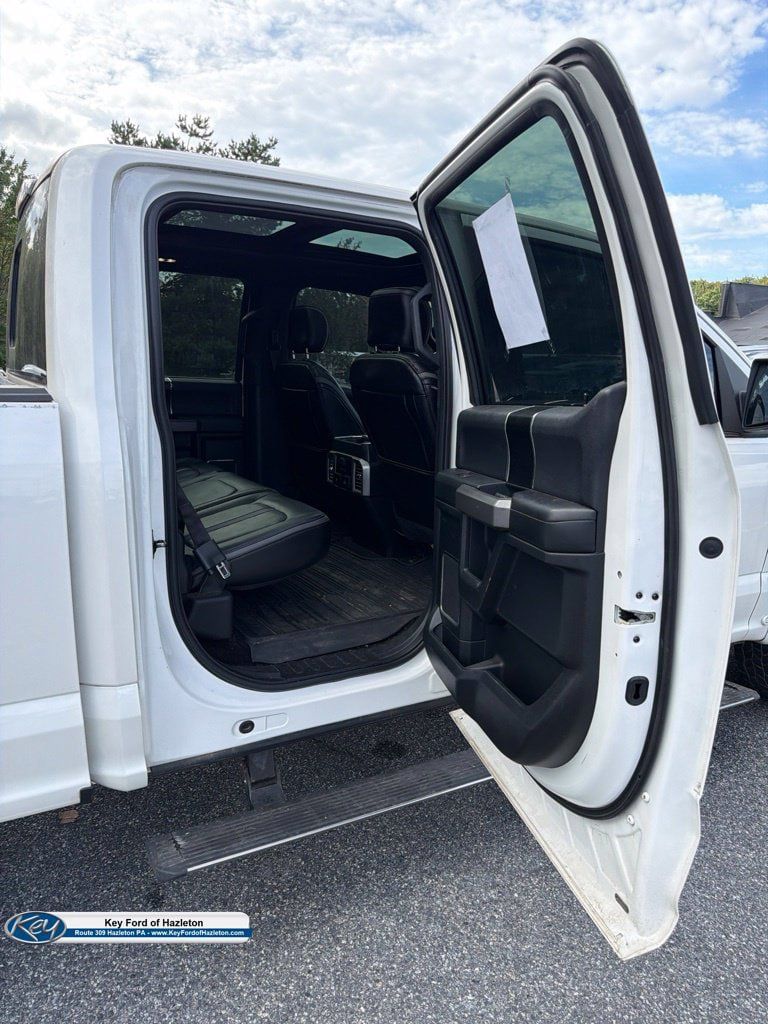 Used 2018 Ford F150 Platinum w/ Technology Package AWD/4WD image 17