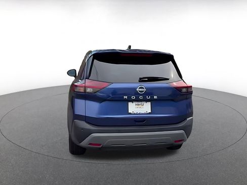 Used 2023 Nissan Rogue S FWD image 11