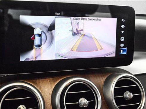 Used 2021 Mercedes-Benz GLC 300 4MATIC Coupe image 15