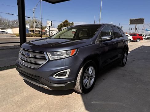 Used 2018 Ford Edge SEL image 4
